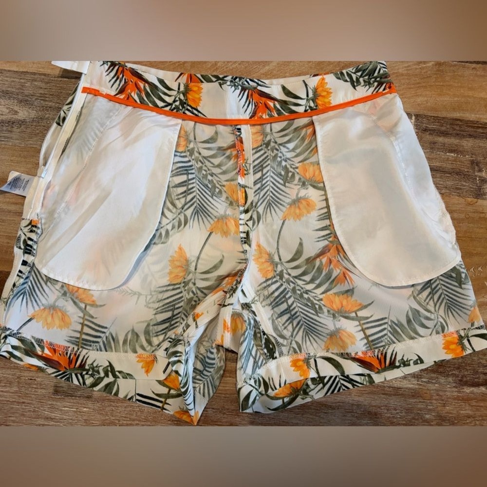 Carolina Belle Shorts Size 4 Floral White Orange and‎ Green - Picture 8 of 14